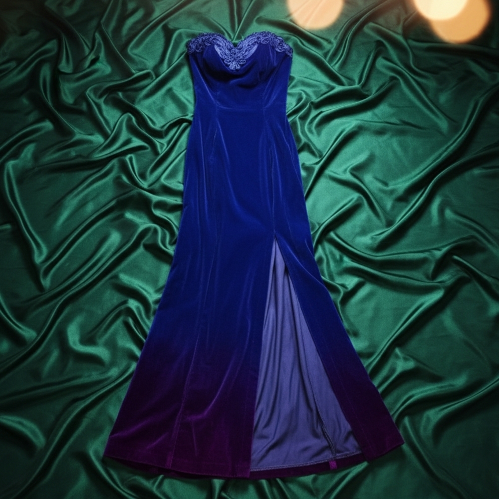 Zum Zum - Strapless Royal Blue Gown